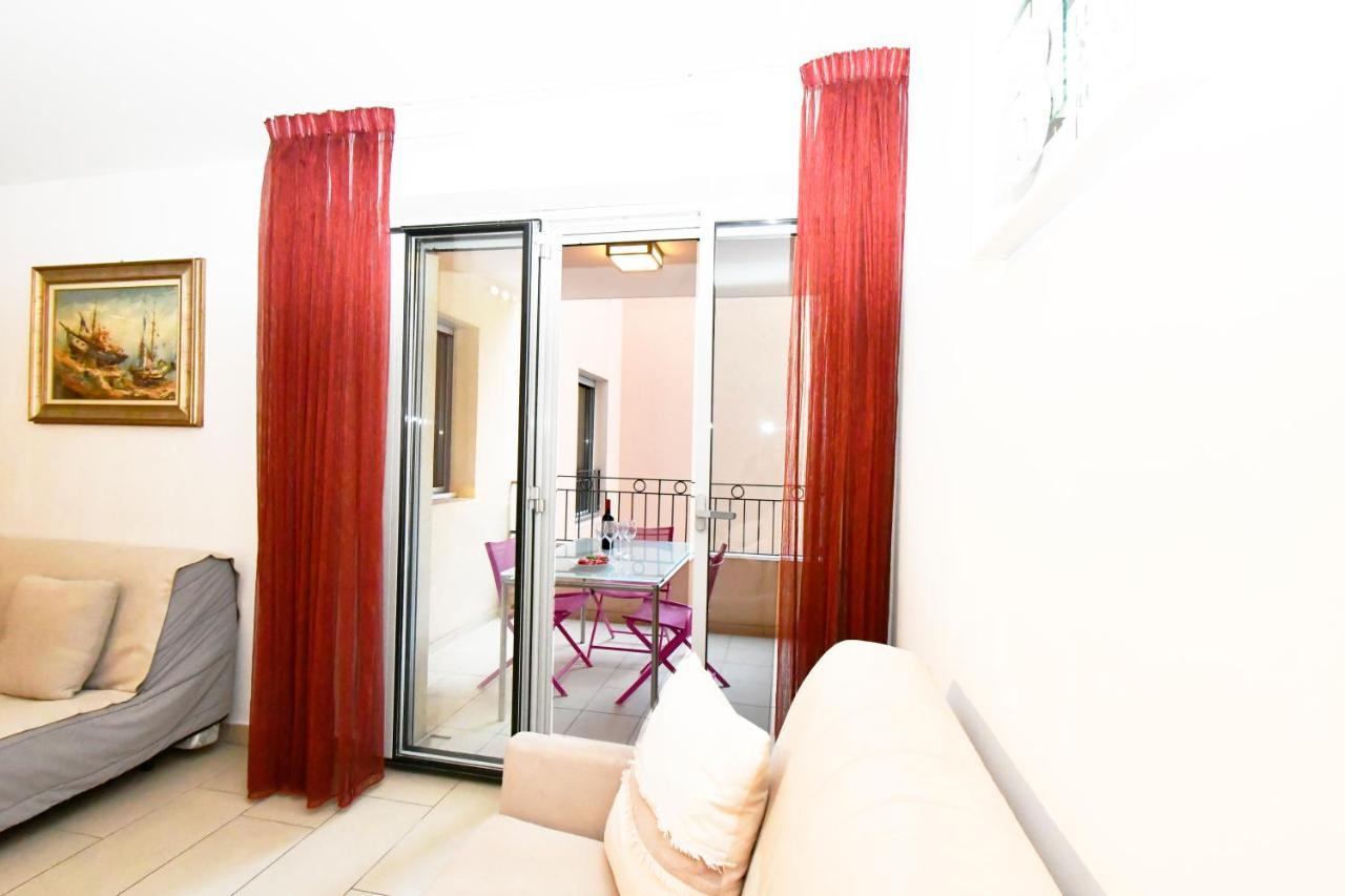 The Old Port Chez Antonella Apartment Cannes Exterior photo